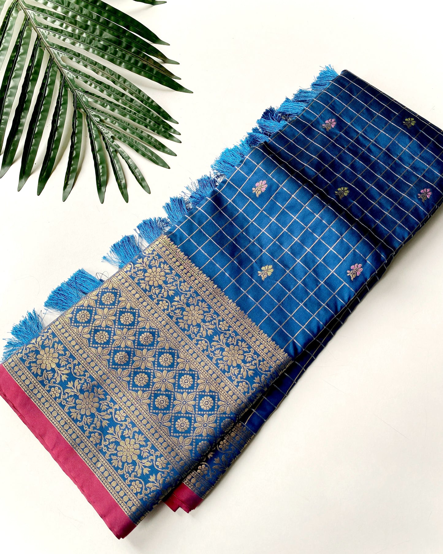 Handloom saree with meenakari work